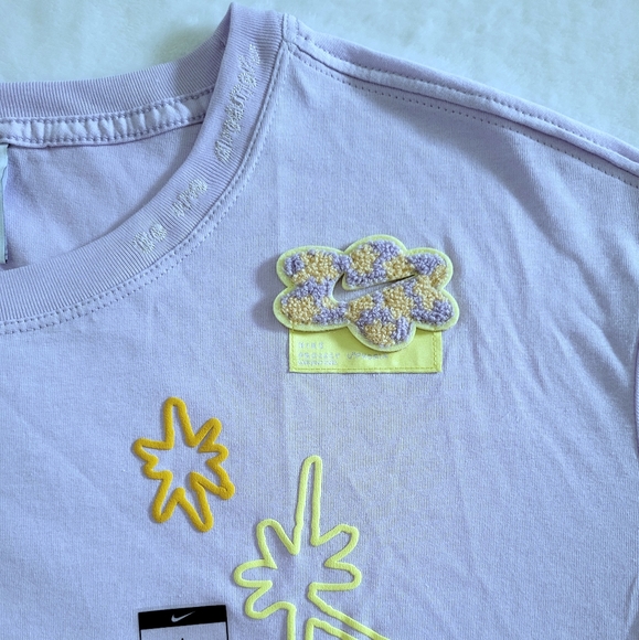 Nike👟 U*Phoria Loose Fit Cropped Tee👕 - NWT - Picture 9 of 16